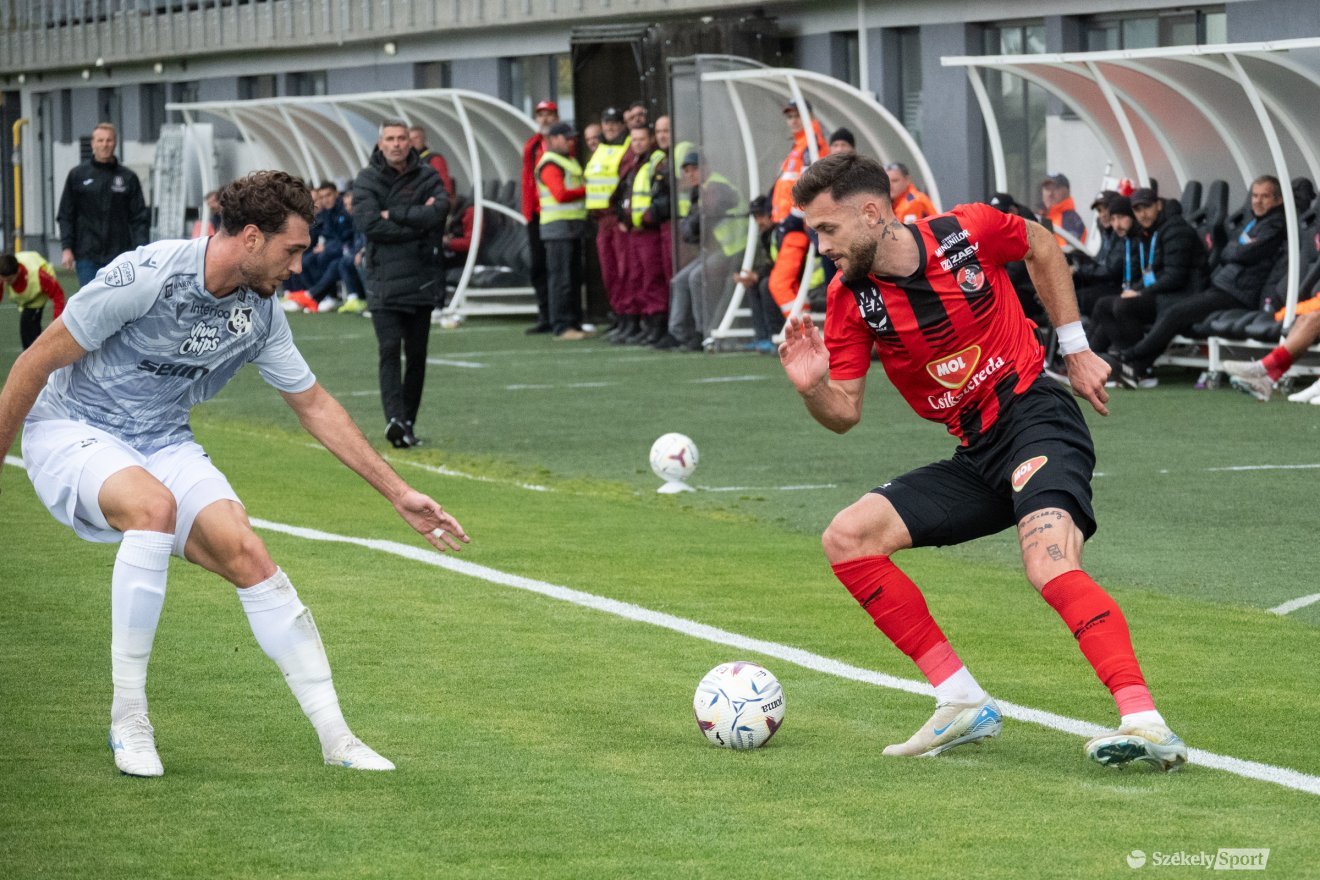 &bullet;  Fotó: Borbély Fanni