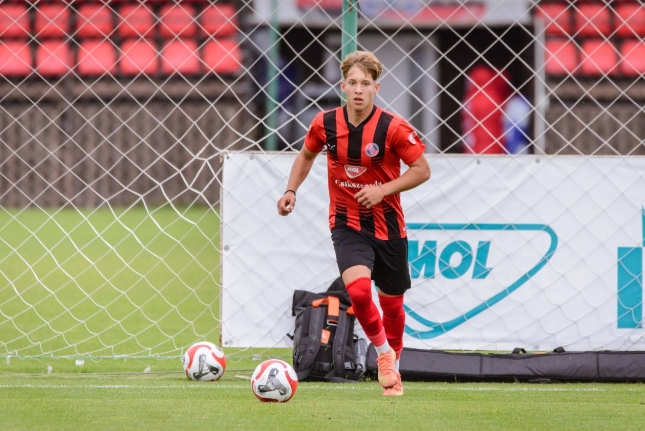 Túl van az életveszélyen az FK Csíkszereda ifjúsági labdarúgója Ioó Edvin &bullet;  Fotó: FK Csíkszereda