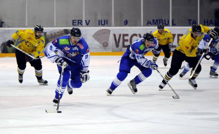Bunyóval zárult a Sportklub - Brassó hokimérkőzés