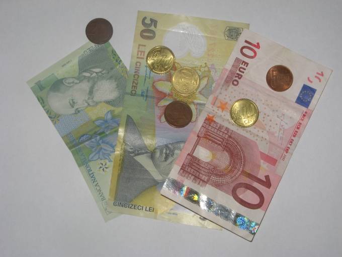 Visszaesett az euró értéke