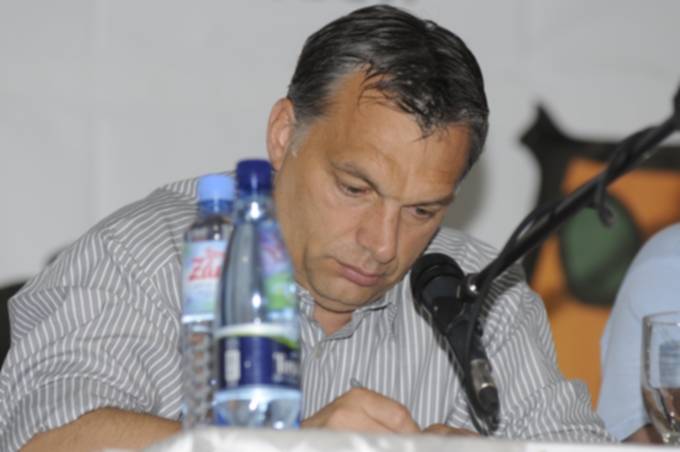 Kétharmados parlamenti többséget nyerhet a FIDESZ
