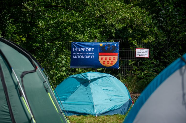 Megkapták első RO-Alert üzenetüket a tusványosozók