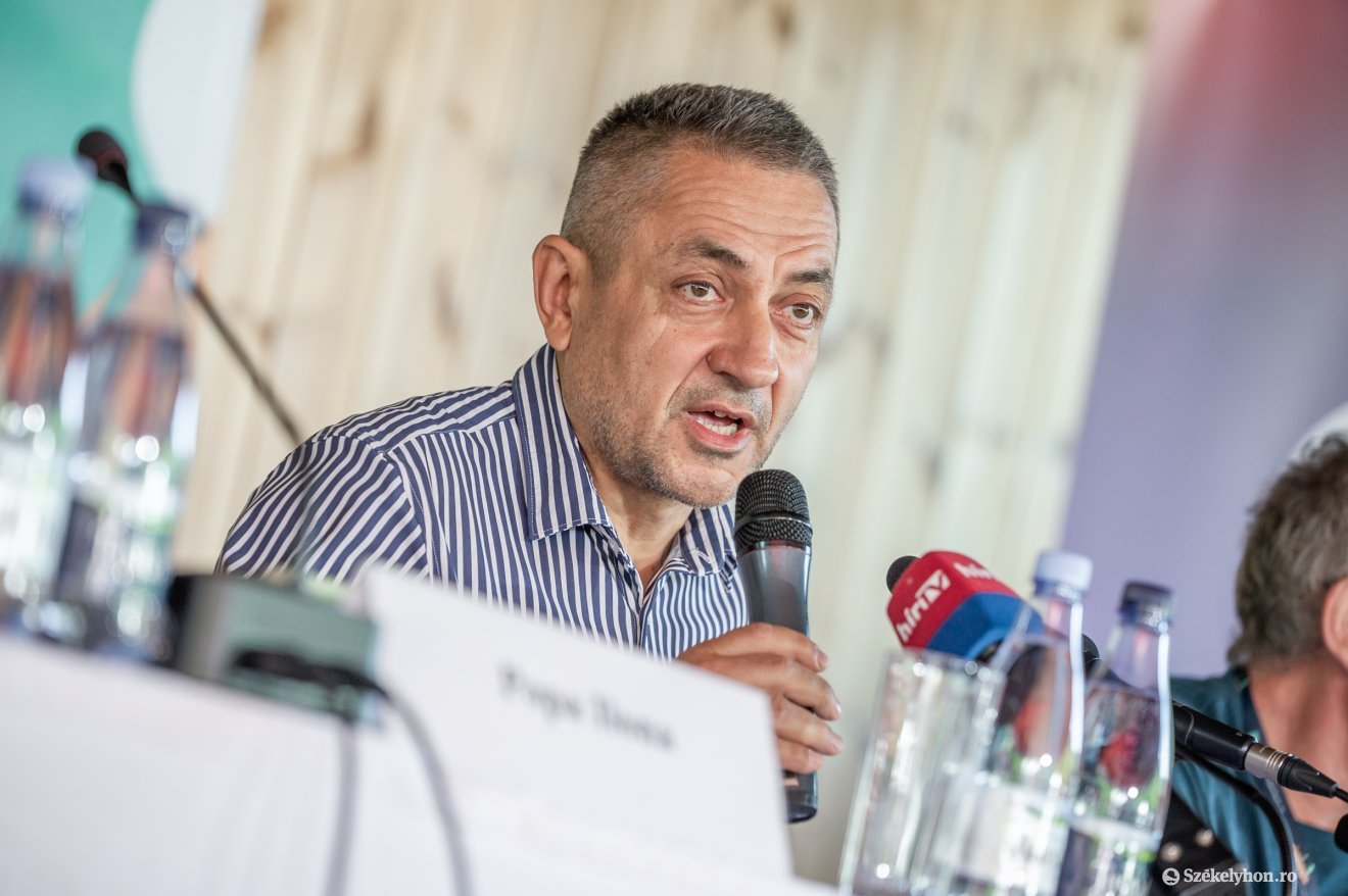 Potápi Árpád János •  Fotó: Pinti Attila