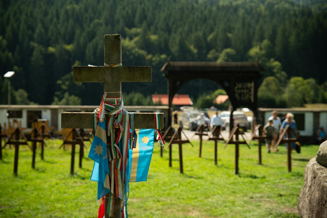Megemlékezést tartanak az úzvölgyi katonai temetőben