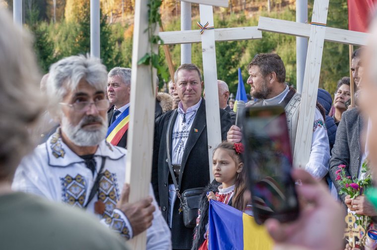 „Nem hagyják magukat megfélemlíteni”, ismét Úzvölgyébe vonulnak Tîrnoveanuék