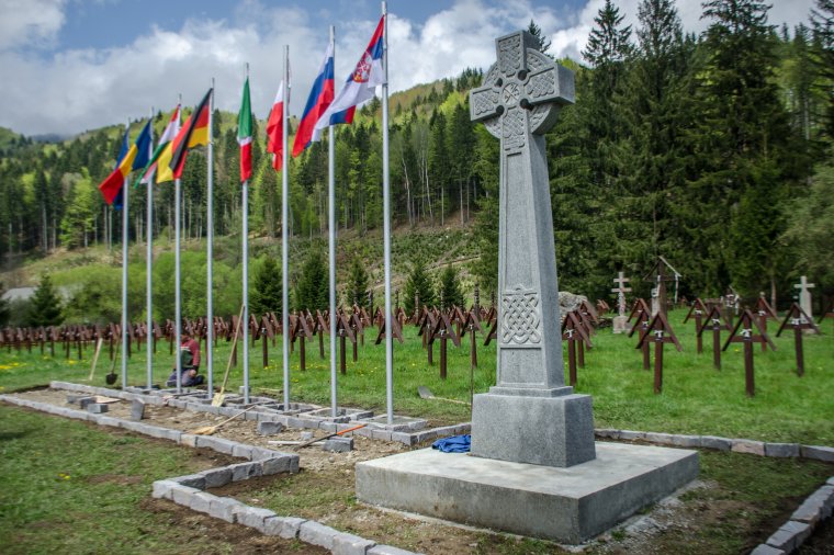 Úzvölgyi katonatemető: a bukaresti kulturális tárca szerint nem avatható fel a román emlékmű