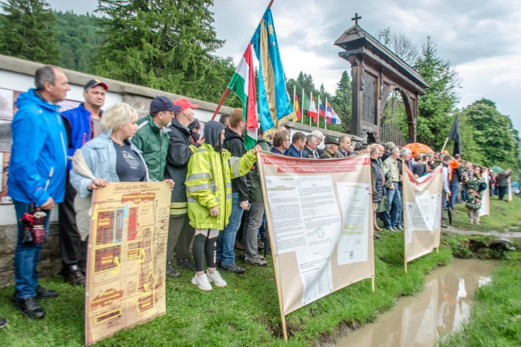 Háromezer lejes bírság Grüman Róbertnek az úzvölgyi gyülekezés miatt