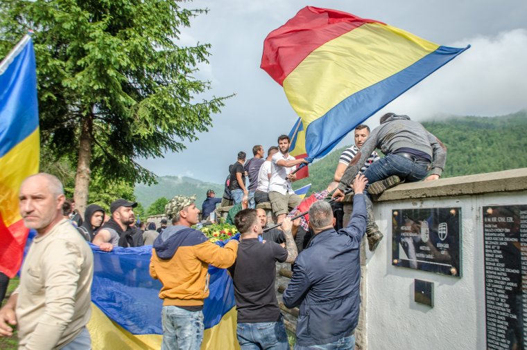 Az úzvölgyi temetőfoglalás mozgóképes krónikája