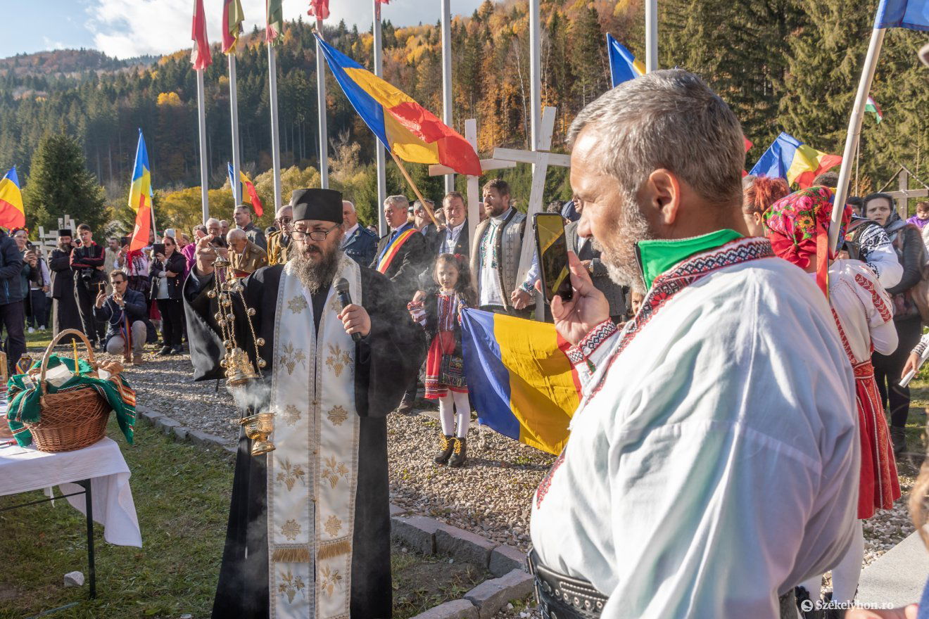 •  Fotó: Pinti Attila