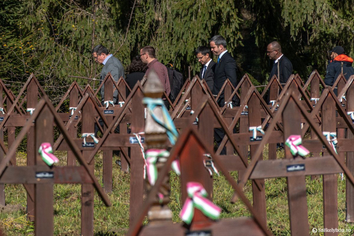 •  Fotó: Pinti Attila