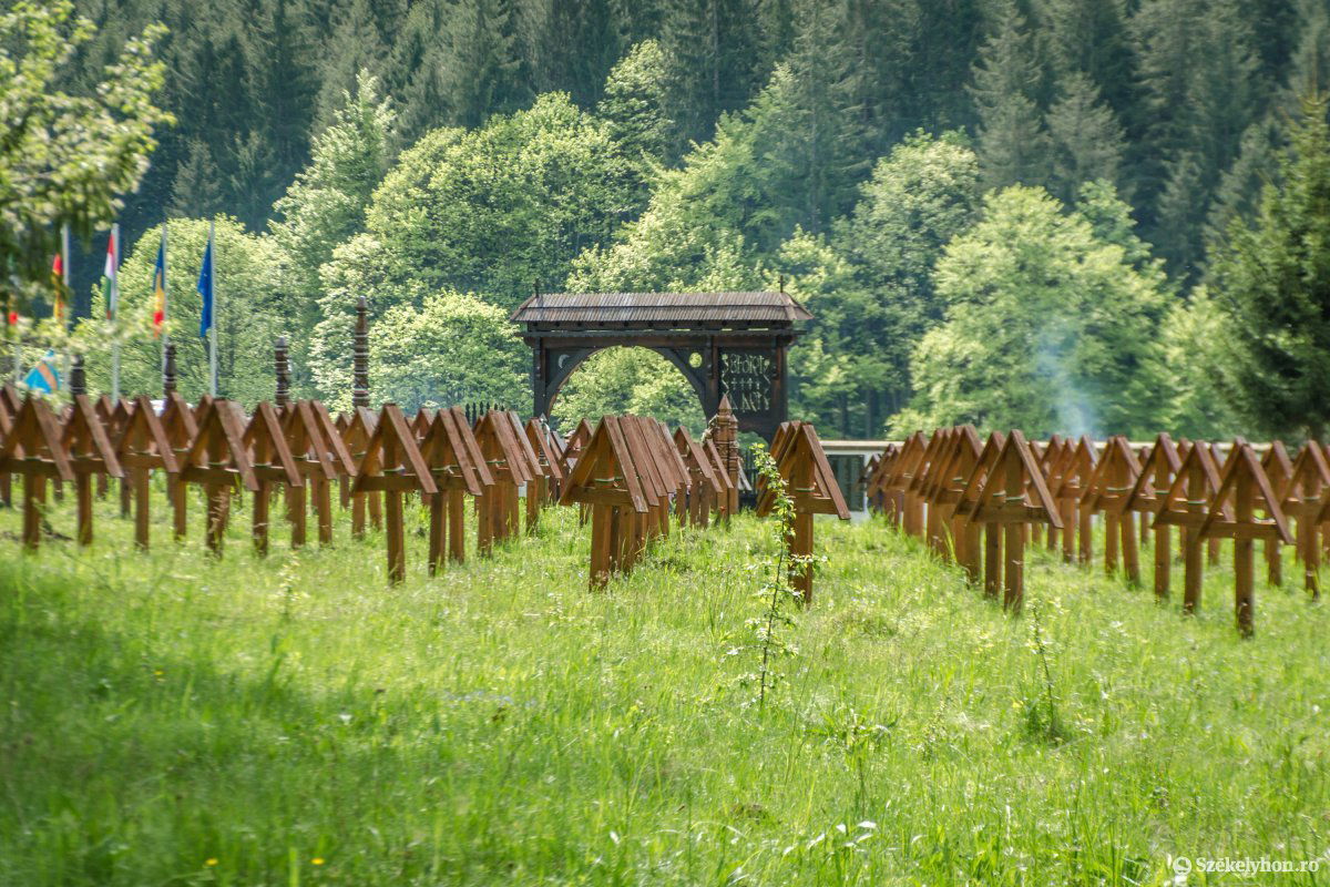 •  Fotó: Pinti Attila