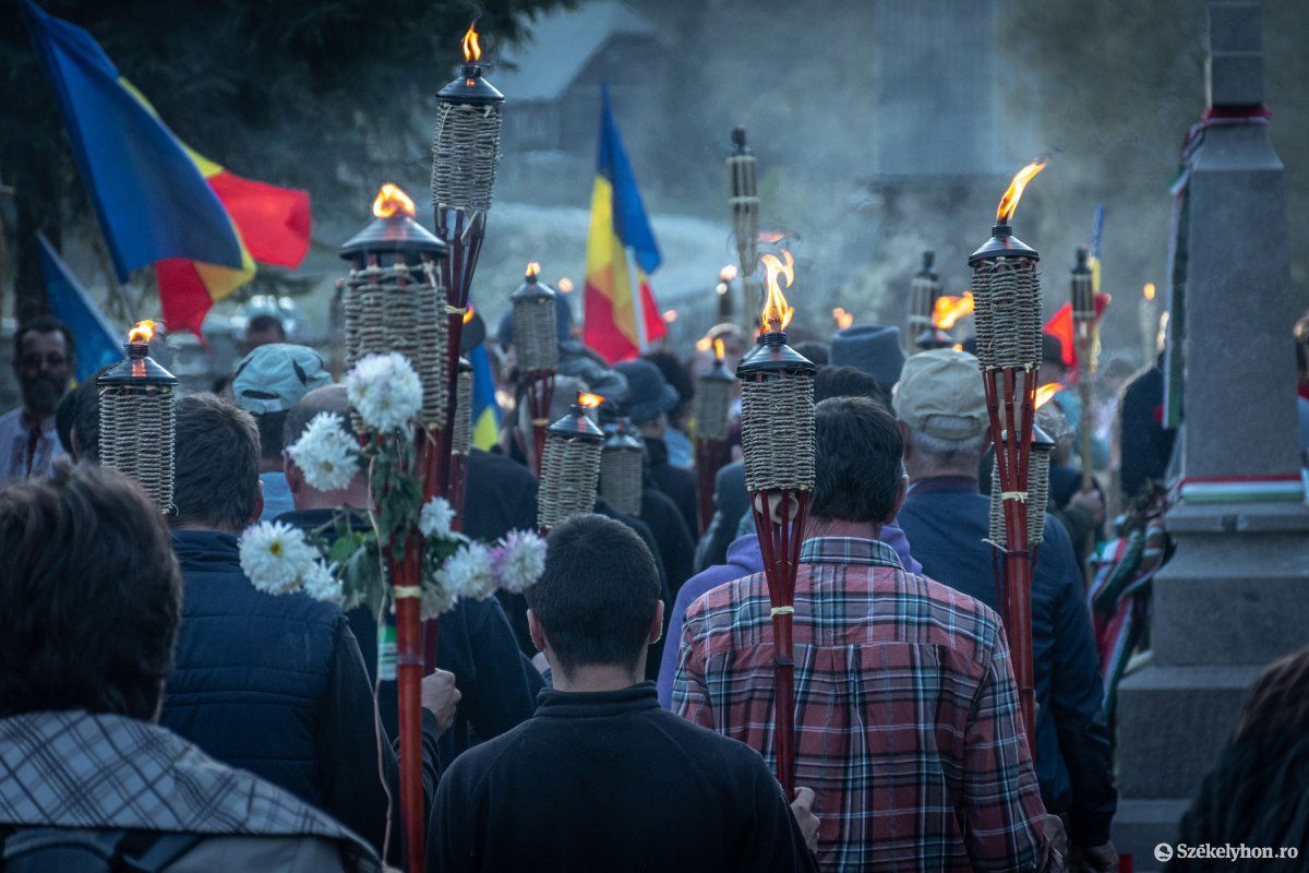 Ünnepség a román hadsereg napja alkalmából a haditemetőben 2019. október 25-én. •  Fotó: Pinti Attila