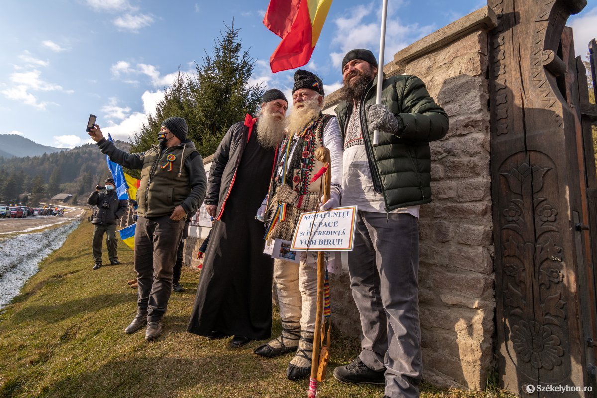 ...vagy egyáltalán nem figyeltek oda •  Fotó: Pinti Attila