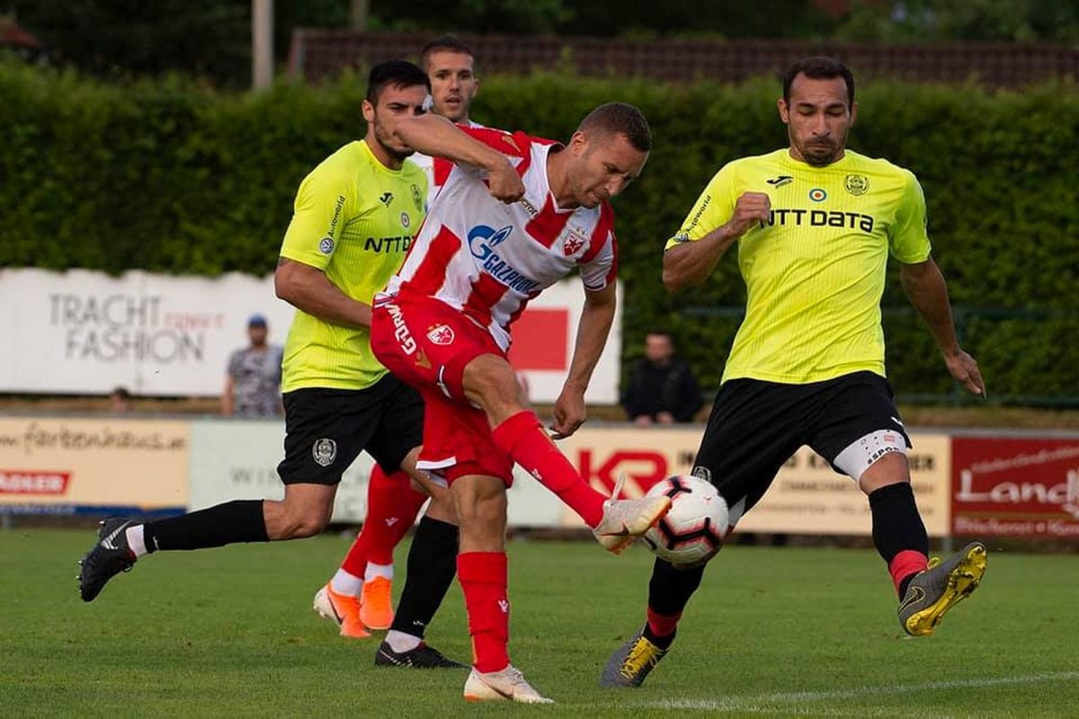 A legersősebb ellenfél, a Crvena Zvezda ellen döntetlent játszott a CFR •  Fotó: Facebook/FK Crvena Zvezda