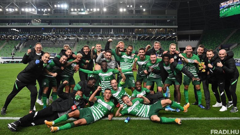 Ünnepel a magyar csapat. Nagy bravúr volt a Ferencváros Molde elleni párharca •  Fotó: Fradi.hu
