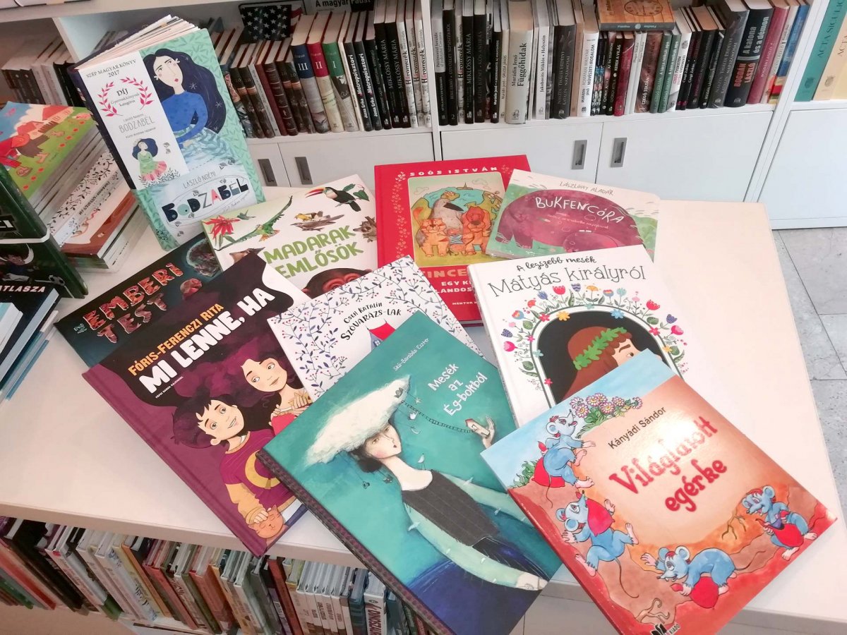 Az erdélyi magyar nyelvű könyvkiadást is érintette a járvány, de nem tudta leállítani • Fotó: Idea könyvtér/Facebook