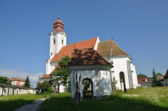 A Világosító Szent Gergelyt megidéző gyergyószentmiklósi vártemplom