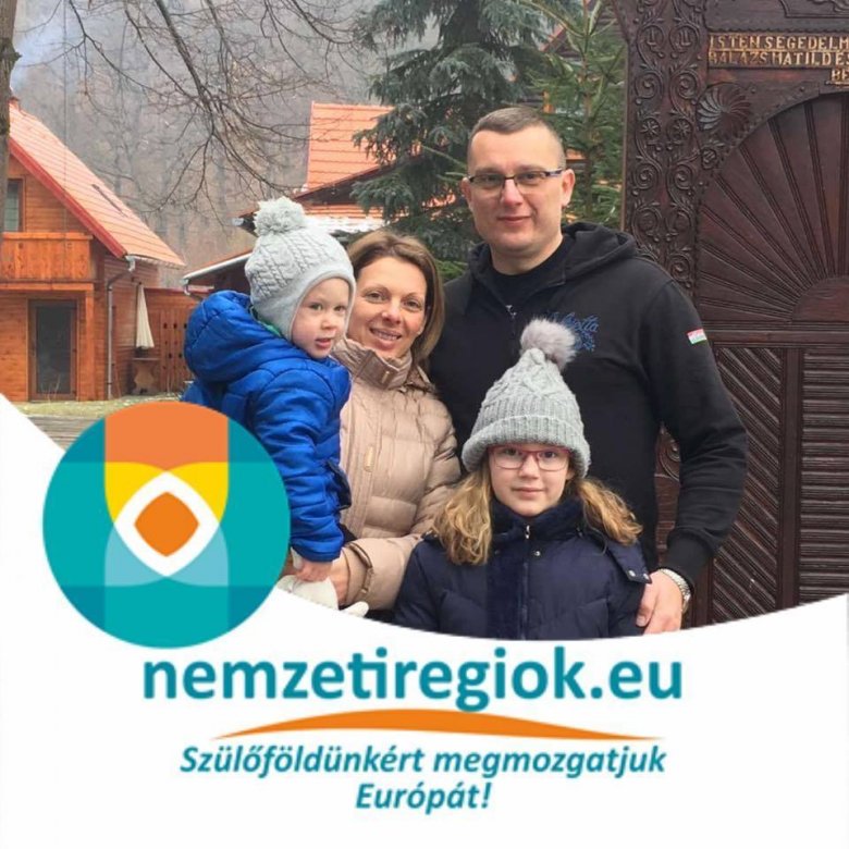 Kima Norbert, a Palmetta együttes tagja családjával is többször megfordult Székelyföldön •  Fotó: Palmetta/Facebook
