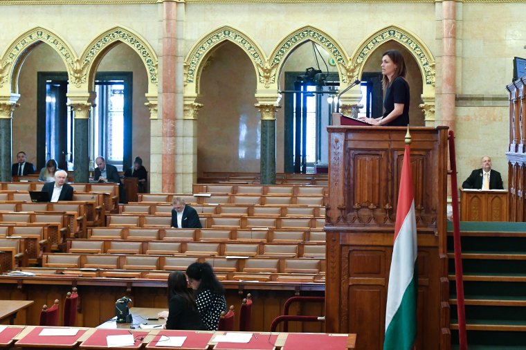 Ellenzéknek való idő?