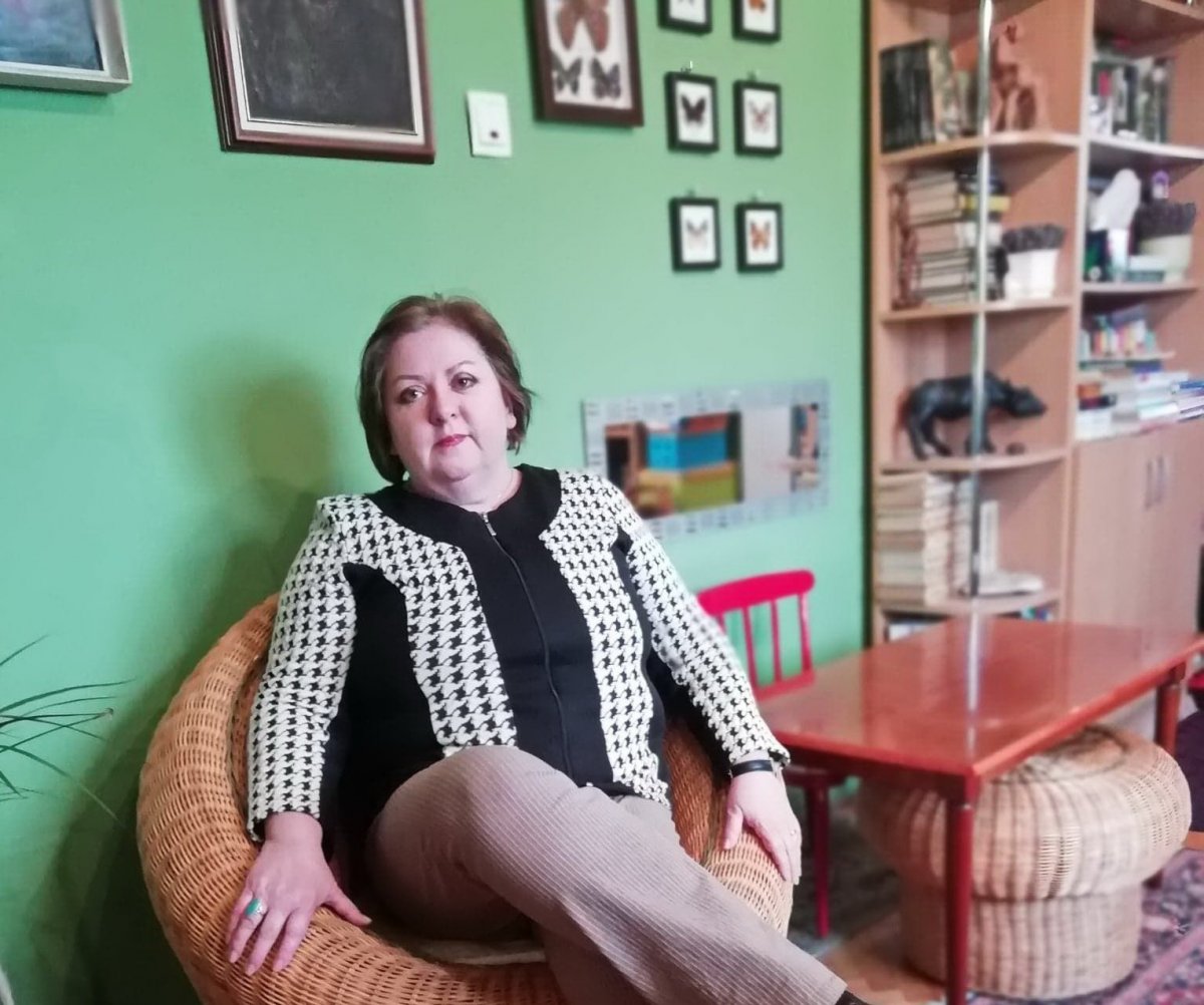 Csókási Budaházi Emese: a biztonságosnak hitt életük illúziója szétfoszlik, sokakat a létbizonytalanság érzése bénít meg •  Fotó: Facebook/Csókási Budaházi Emese