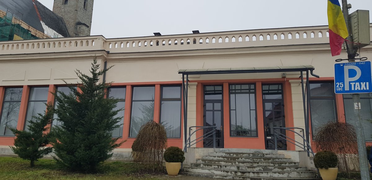 A református egyházközség Strasbourgban szerezte vissza főtéri ingatlanát, amelyet képgalériaként használt a polgármesteri hivatal &bullet;  Fotó: Makkay József