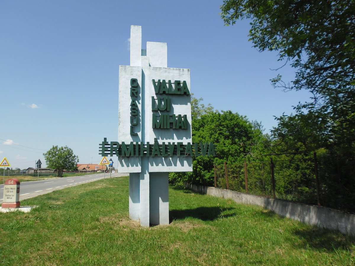 Érmihályfalva településjelző táblája &bullet;  Fotó: Sütő Éva