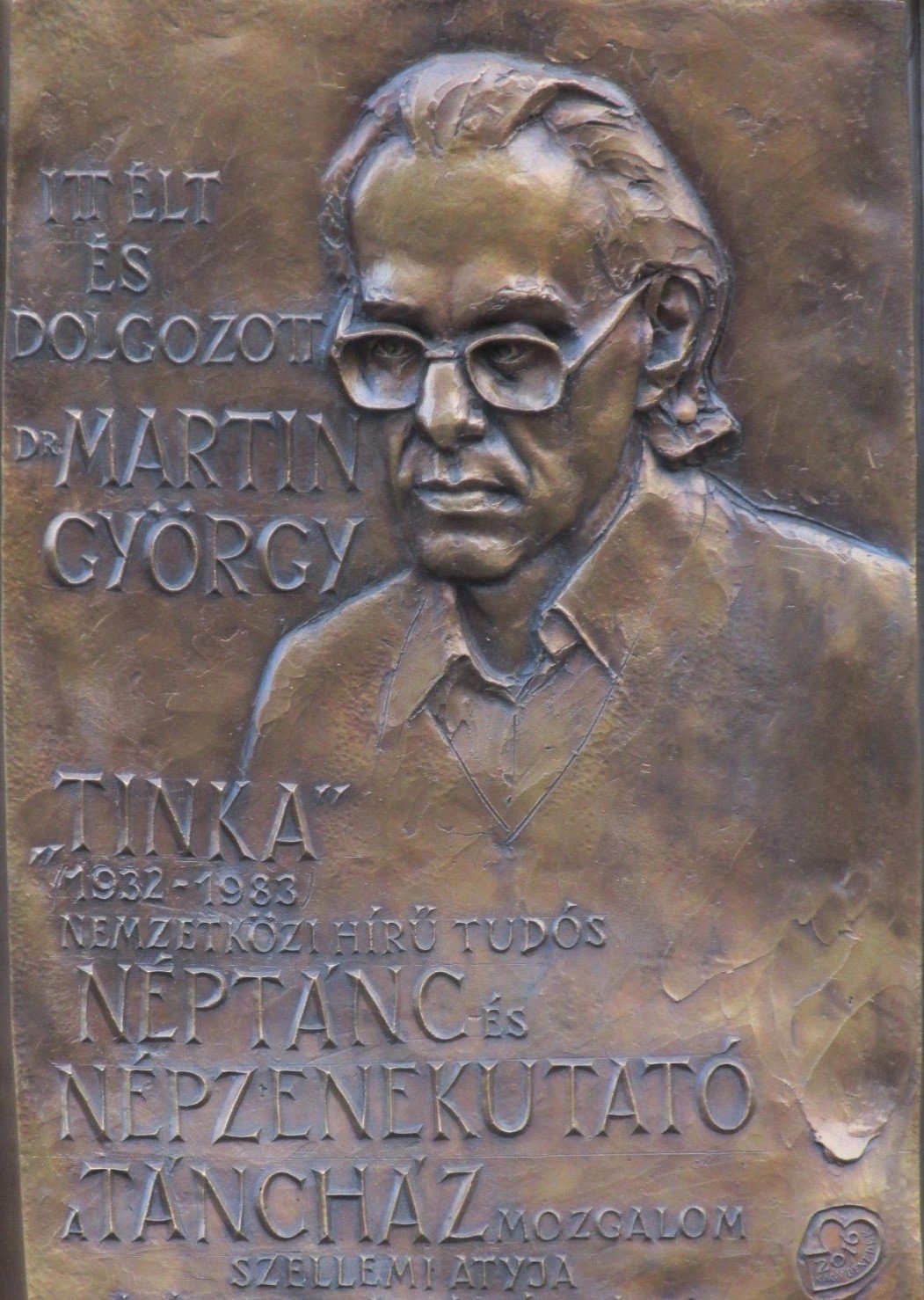 A néprajzkutató és tánctörténész emléktáblája Budapesten •  Fotó: Hagyományok Háza archívuma