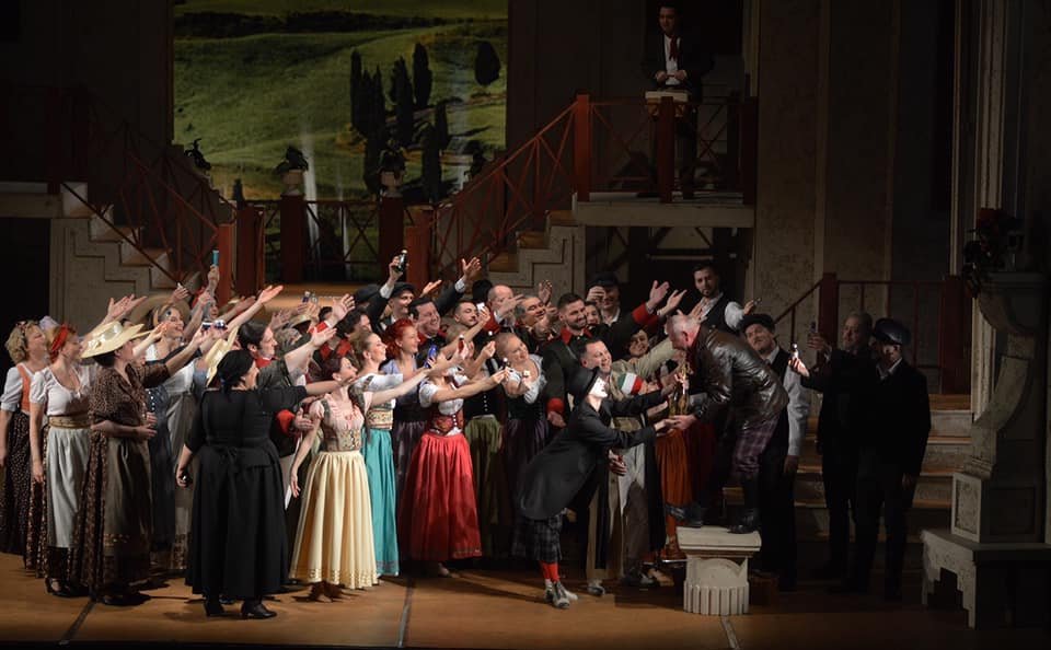 Kürthy András rendező tömegjelenetei leginkább gyönyörű festményekre emlékeztetnek &bullet;  Fotó: Juhos Helga