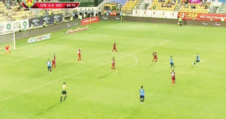 A gól előtti pillanat. A CFR az utolsó percekben vesztette el a Viitorul elleni Szuperkupát •  Fotó: Sport.ro