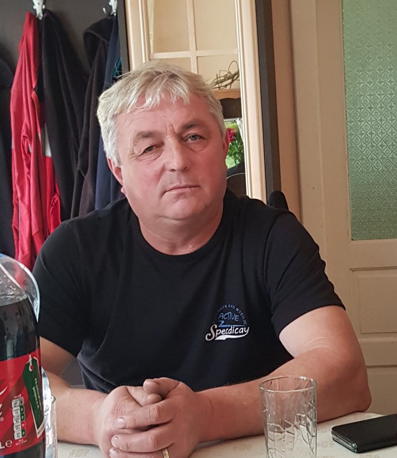 Darabont Attila agrárvállalkozó szerint meg kell menteni a perecseni zöldségtermesztést •  Fotó: Makkay József