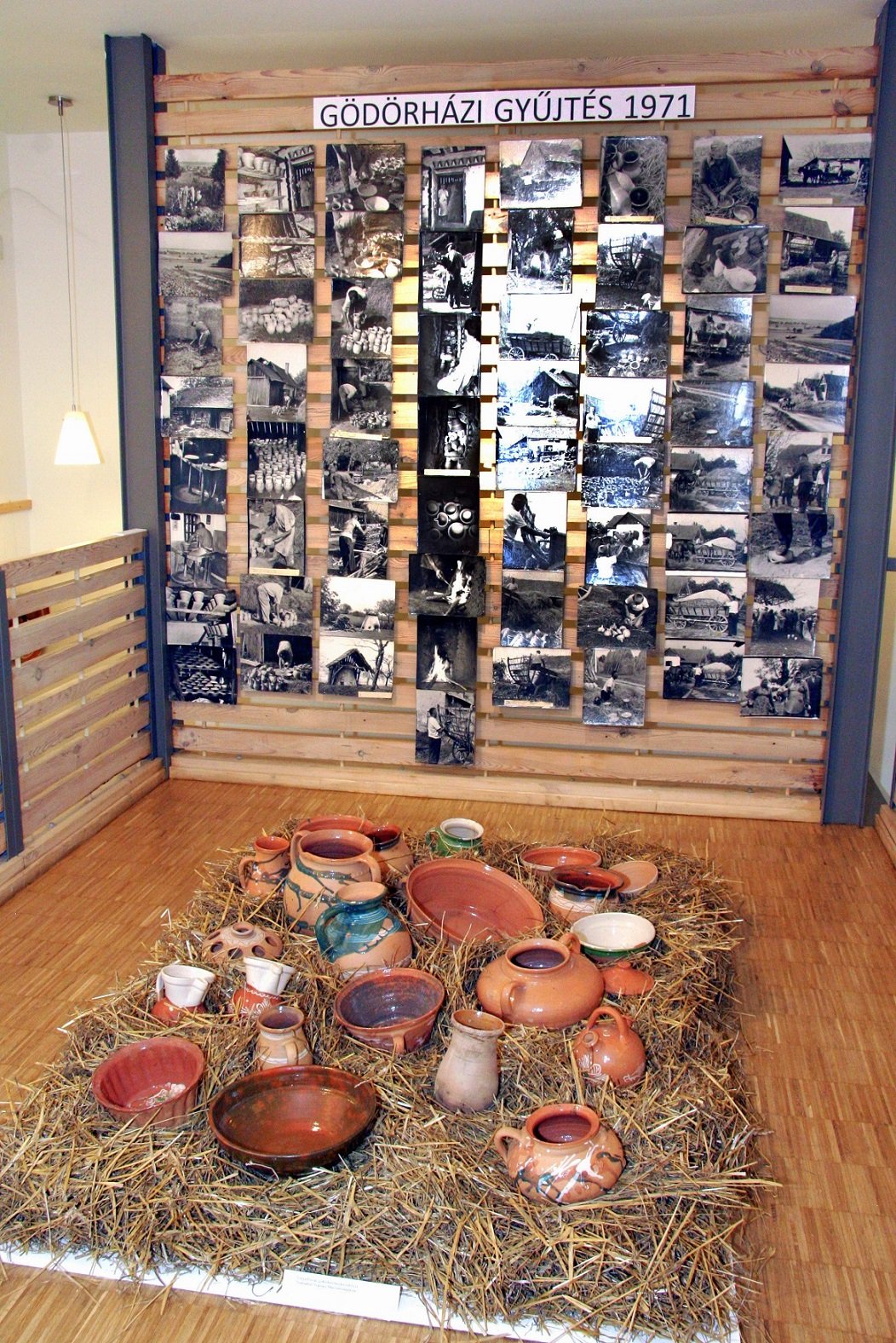 Részlet Kresz Mária gyűjteményes kiállításából Budapesten &bullet;  Fotó: Csermák Zoltán