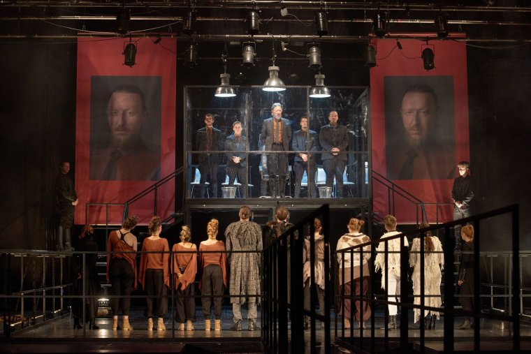 Nem győzheti le a kultúrát a vírus – színházi bemutatók Erdély-szerte