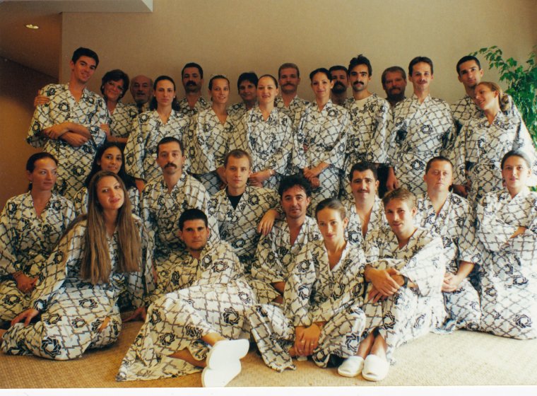 Magyar művészek Japánban: a Magyar Állami Népi Együttes a Távol-Keleten