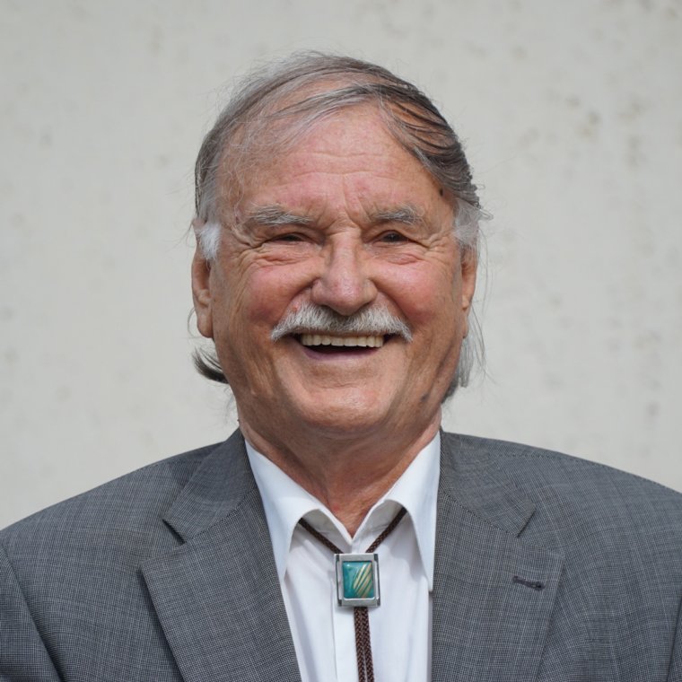 A kincses sziget őrzője – Erdélyi Tibor táncos, koreográfus visszaemlékezései