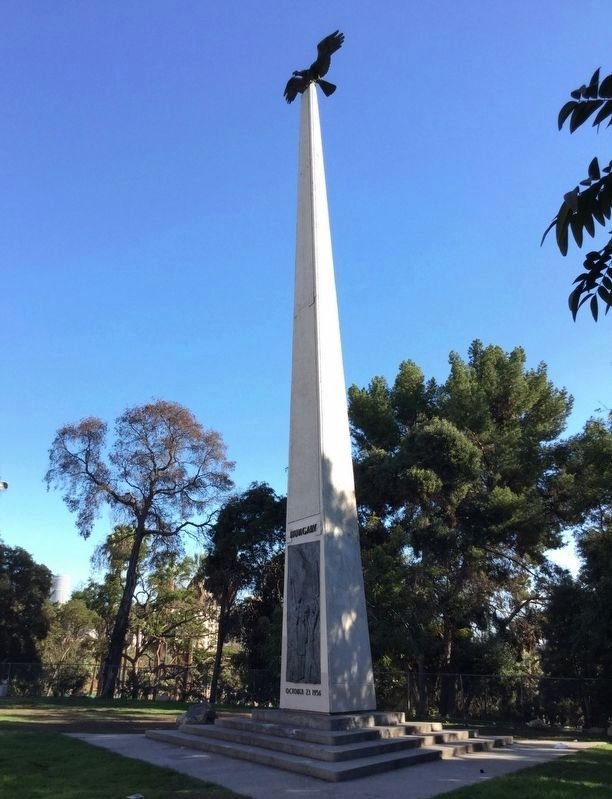 A világ legmagasabb  magyar szabadságharc emlékműve Los Angelesben 