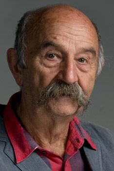 Barkó György: a színházra úgy kell tekinteni, mint a templomra. És úgy is kell viselkedni benne. •  Fotó: Biró István