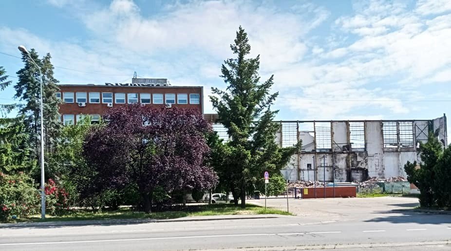 A Diamant cukorgyár. Úgy tartják, szándékosan vitték csődbe telekspekuláció miatt •  Fotó: Sütő Éva