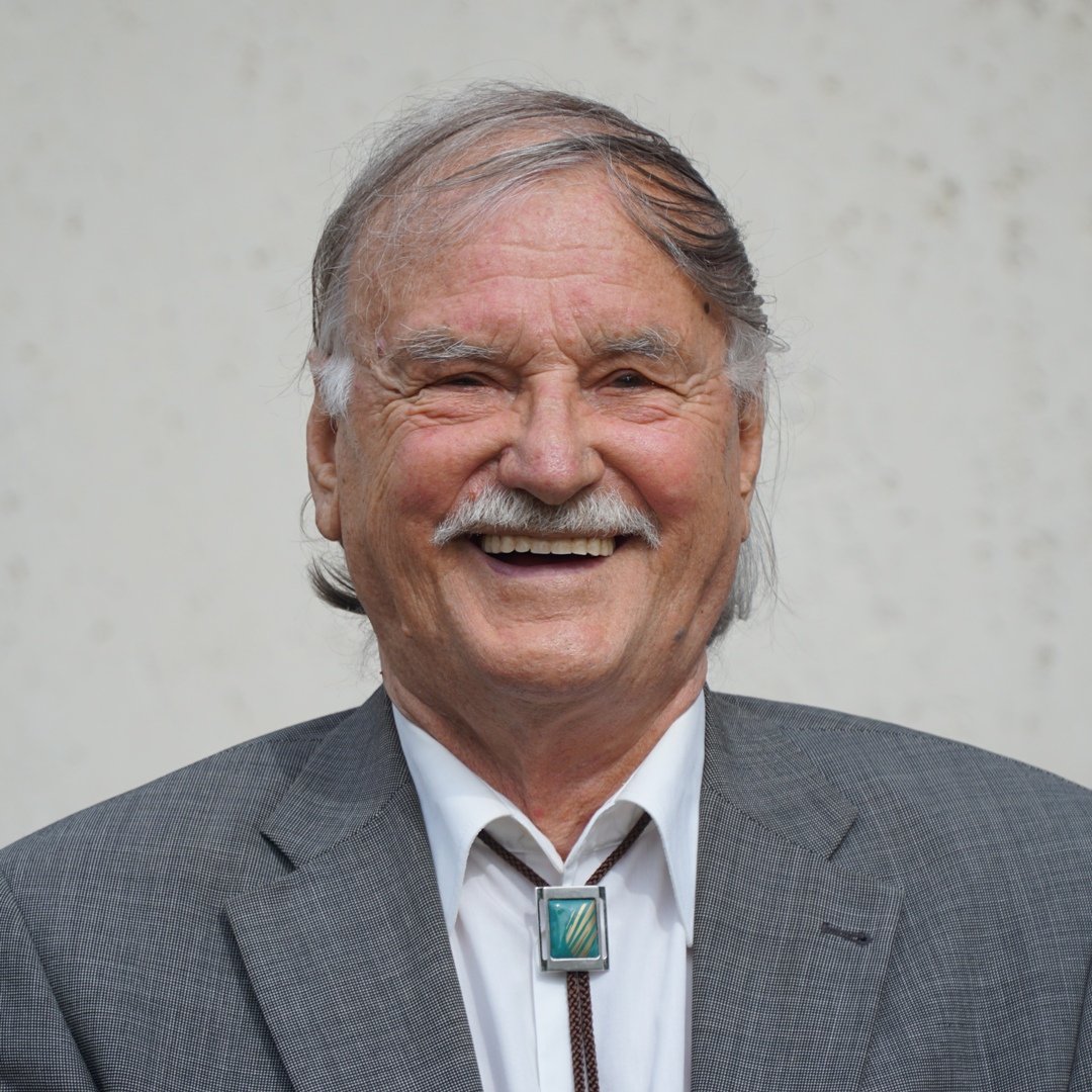 Erdélyi Tibor a kezdetektől nyugdíjazásáig részt vett az együttes munkájában •  Fotó: Hagyományok Háza