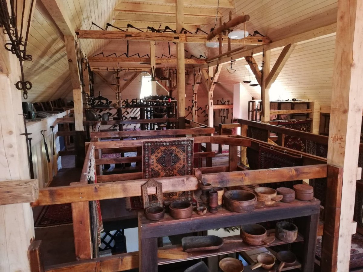 A marosvásárhelyi orvos Erdély néprajzi örökségét szeretné összegyűjteni •  Fotó: Szucher Ervin