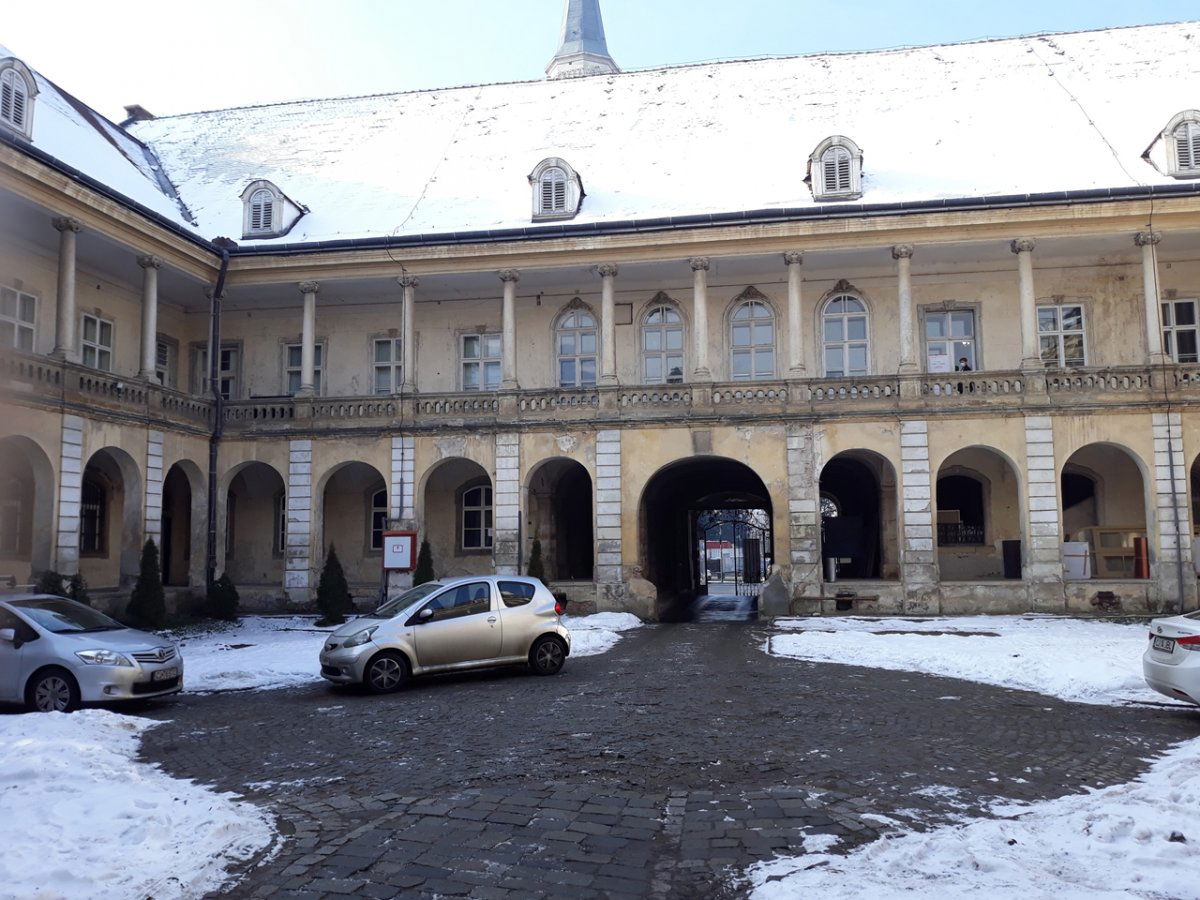 A palota udvara is visszanyeri azt az arcát, amit századokkal ezelőtt Bánffy György kormányzósága idején viselt &bullet;  Fotó: Nánó Csaba