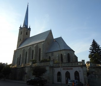 Háromezer templom