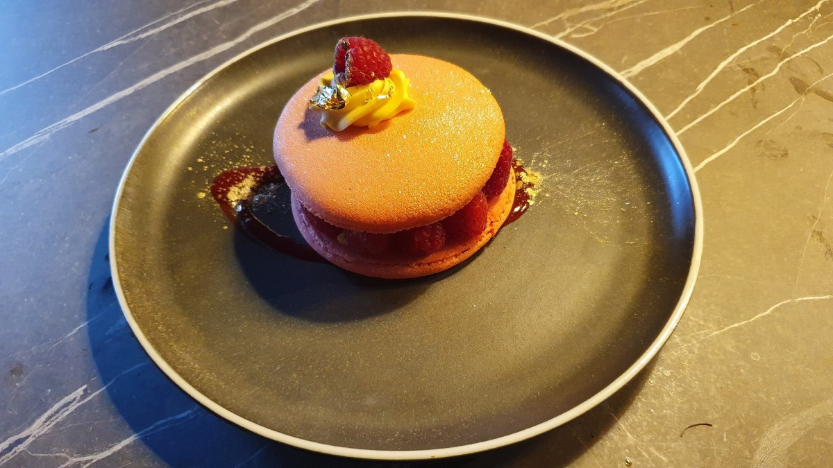 Állagra, ízre kiváló desszert pazar töltelékkel &bullet;  Fotó: Borbély Zsolt Attila