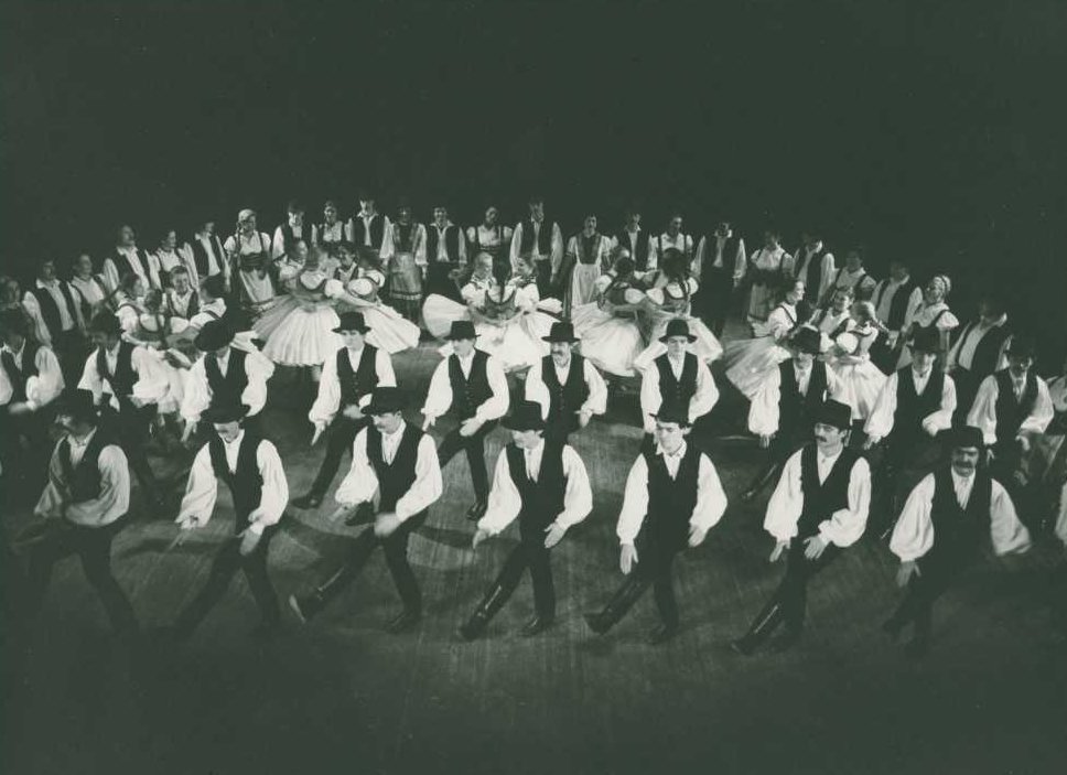 Szatmári táncok •  Fotó: Korniss Péter