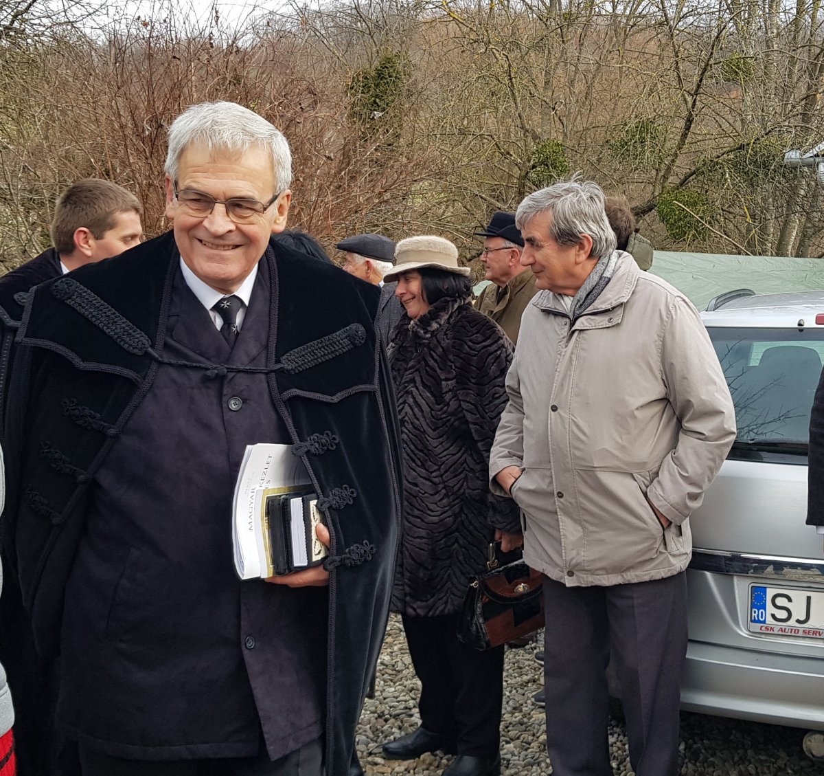 Karácsonyi istentiszteletre készülve 2019-ben Szilágymenyőben • Fotó: Makkay József