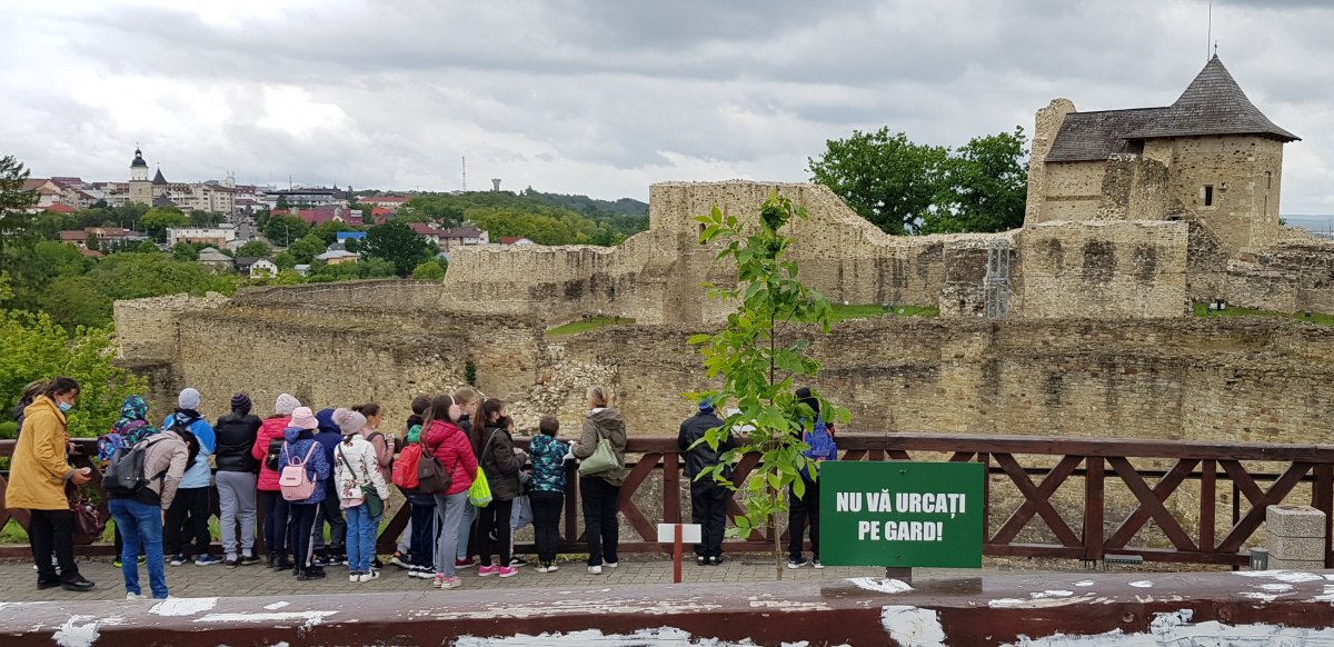 A szocreál város egyik éke, Petru Muşat, avagy I. Péter által alapított erődítmény •  Fotó: Szucher Ervin