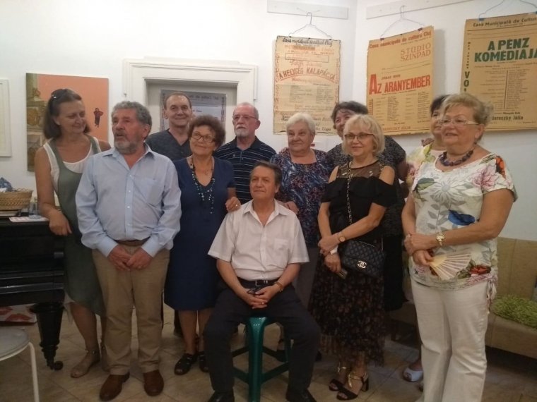 A harmadik színház, határtalanul – Budapesten is bemutatták a kolozsvári Stúdió színpadról szóló kötetet