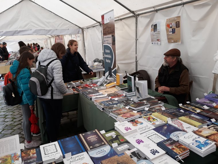 Ünnepi Könyvhét Kolozsváron: A gyerekeink talán olvasni fognak