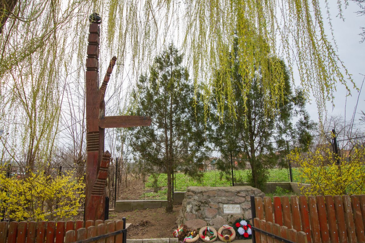 Emlékhely az Irinyiek egykori szülőházának helyén &bullet;  Fotó: Sütő Éva