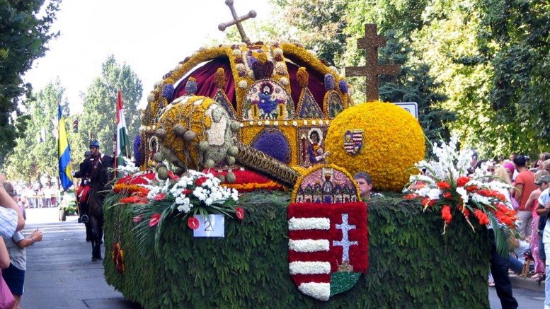 Az idei váradi magyar–magyar viszály oka a debreceniek ünnepi látogatása lett &bullet;  Fotó: Facebook