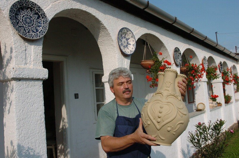 A nemrég elhunyt Les Gábor, a zilahi találkozók eddigi szakértője •  Fotó: Bodony.hu